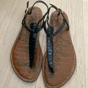 Lightly worn black Sam Edelman Gigi sandals